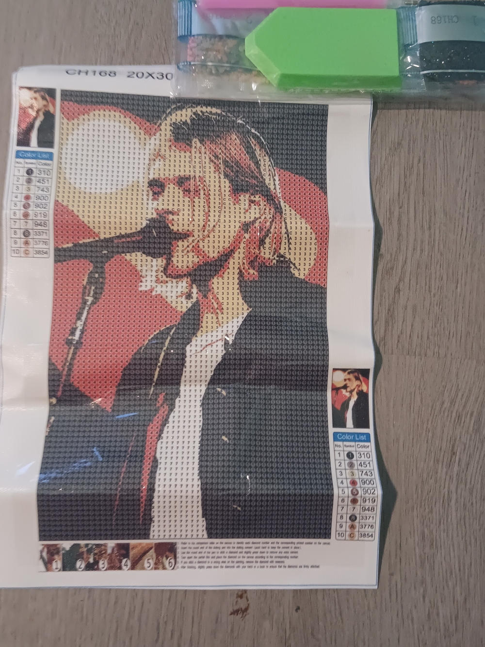 Diamond Art Canvas - Kurt Cobain Portrait in Red, Black, Cream 20x30